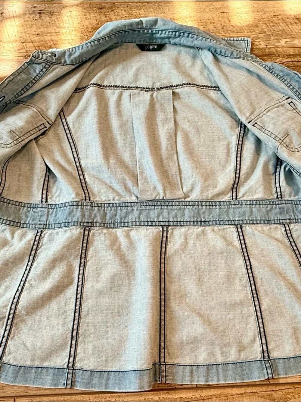 J.Crew - Chambray Utility Jacket - M - Light Wash Indigo